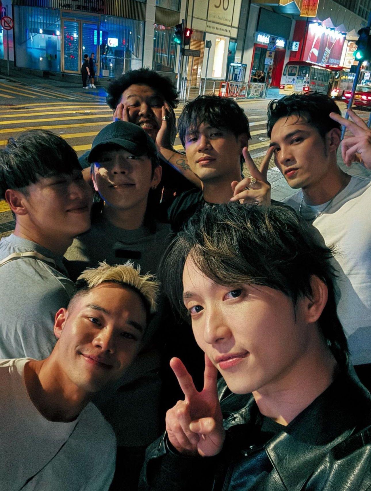 Edan、Coba日前見五堅情成員邱鋒澤、陳零九、黃偉晉及小賴。