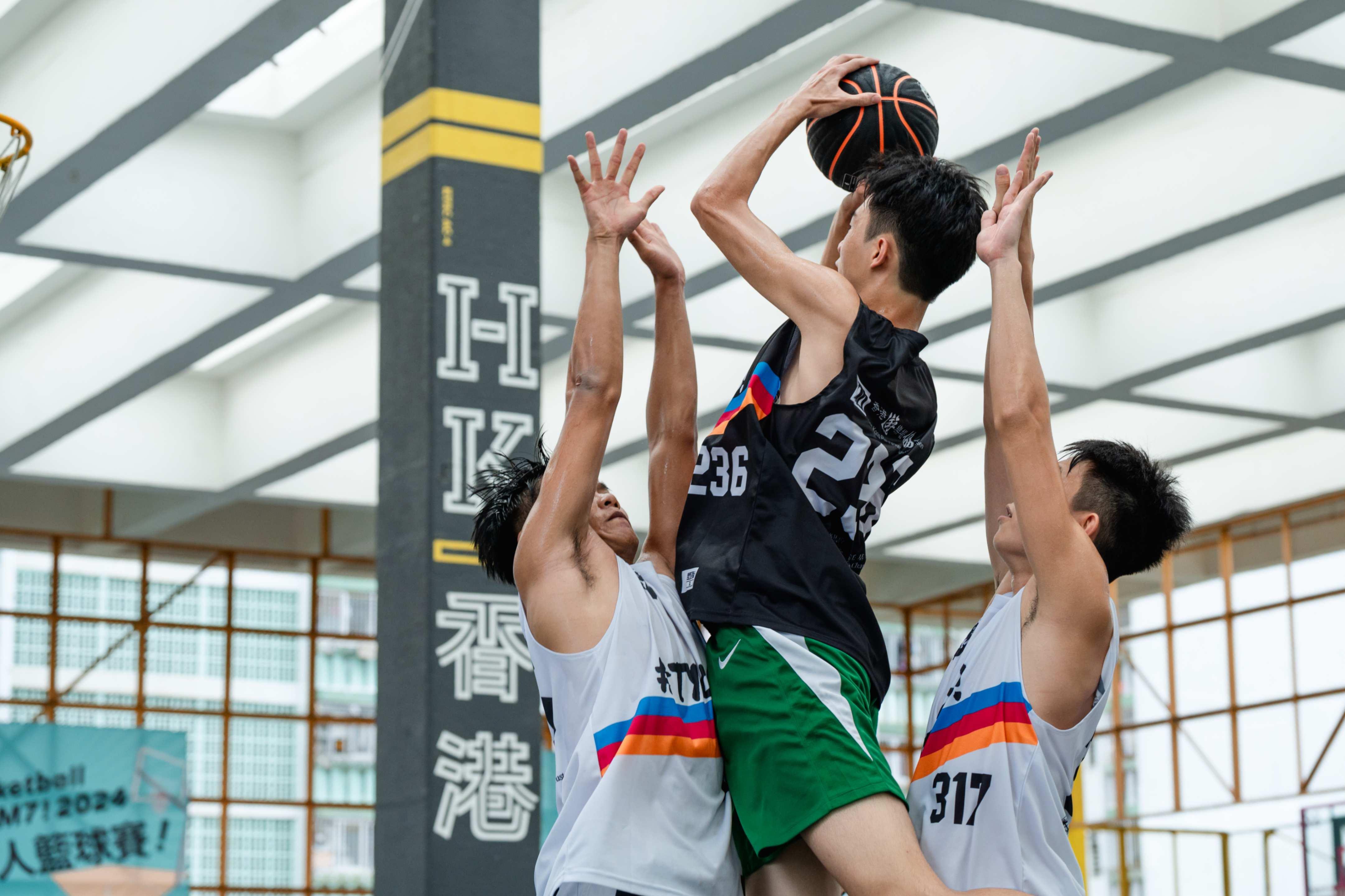 Go!籃球正!2024青少年三⼈籃球賽,雲集180隊逾700名青少年。