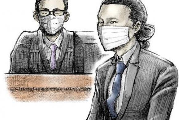 佐藤翔一周二在大分縣地方法院被判死刑。圖為法庭素描。(互聯網)