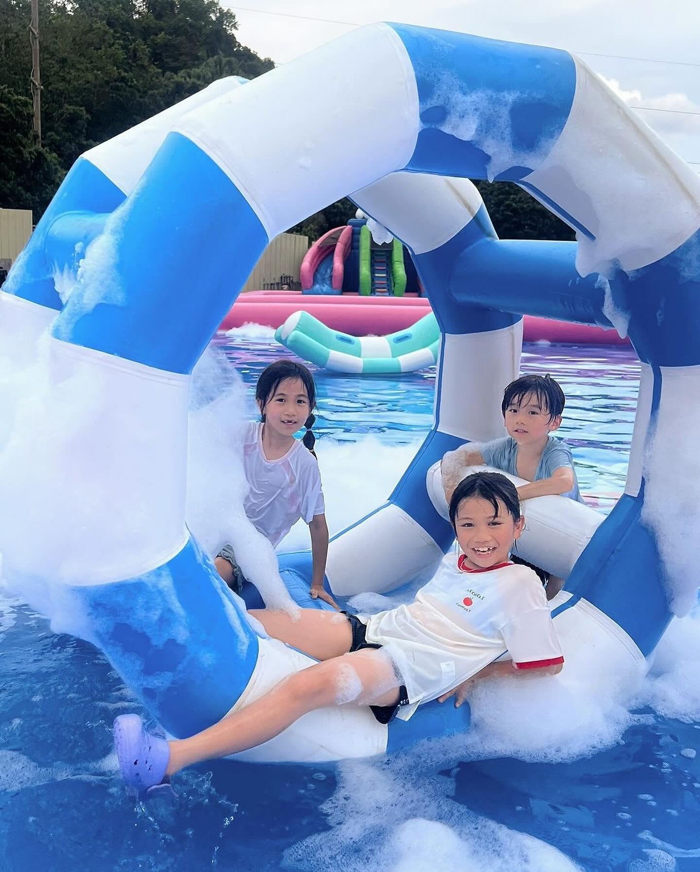 Skechers Summer WaterPark特設泡泡大戰專區。