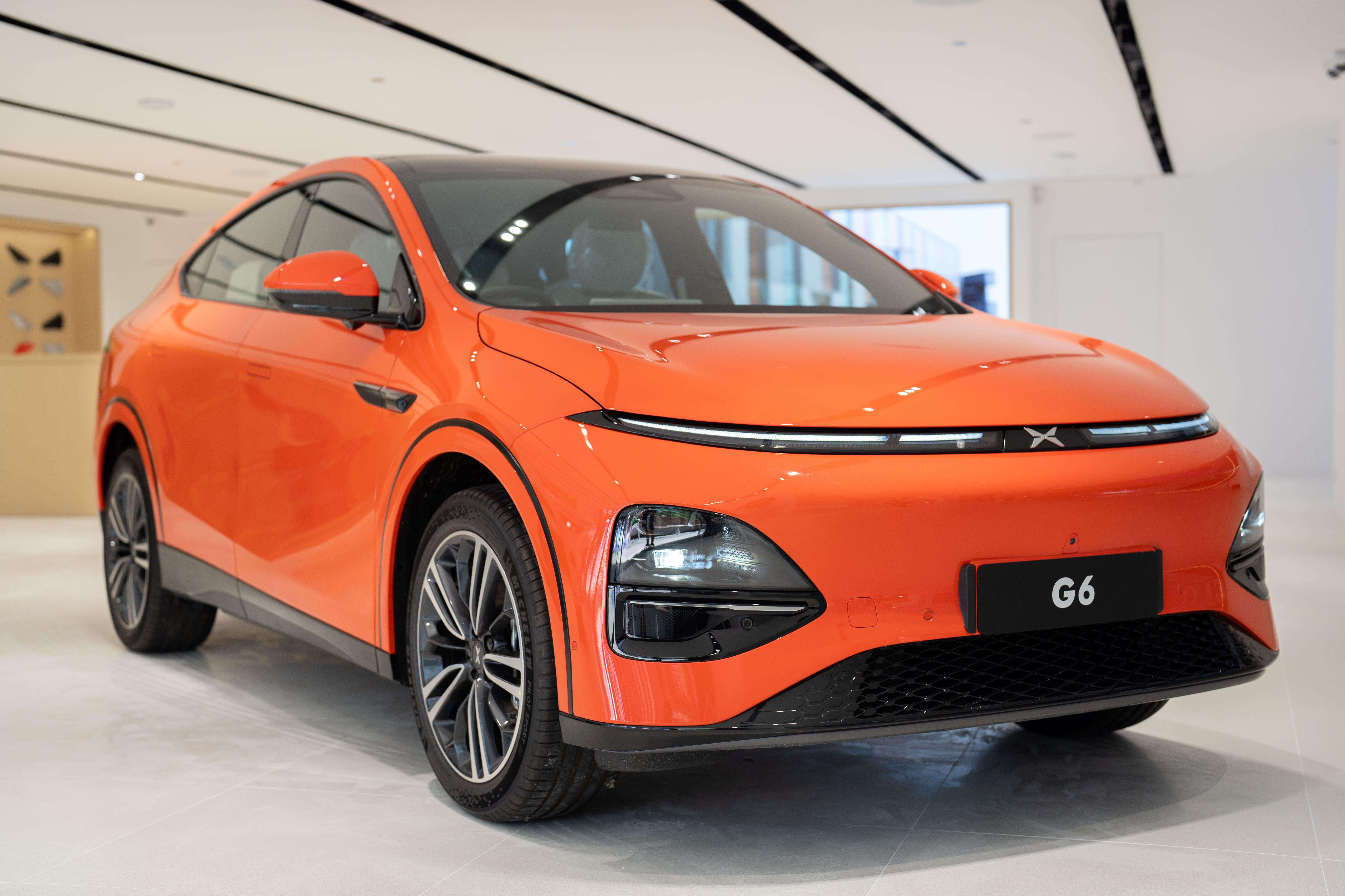 電動車|鮮橙色的G6外型融合科技感及運動氣息。