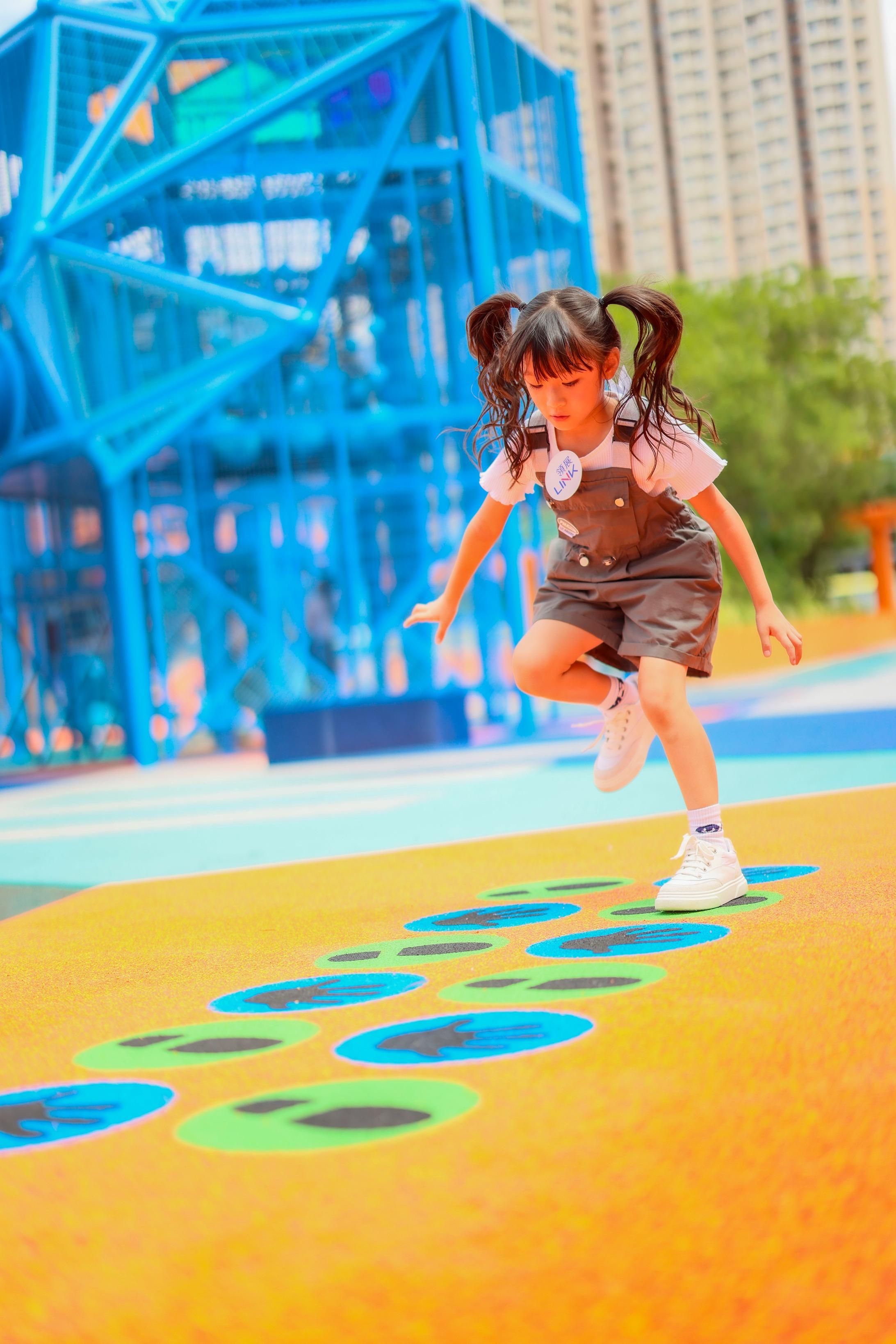 秀茂坪商場的「幾何動樂園」日前開幕,場內提供10大遊樂設施