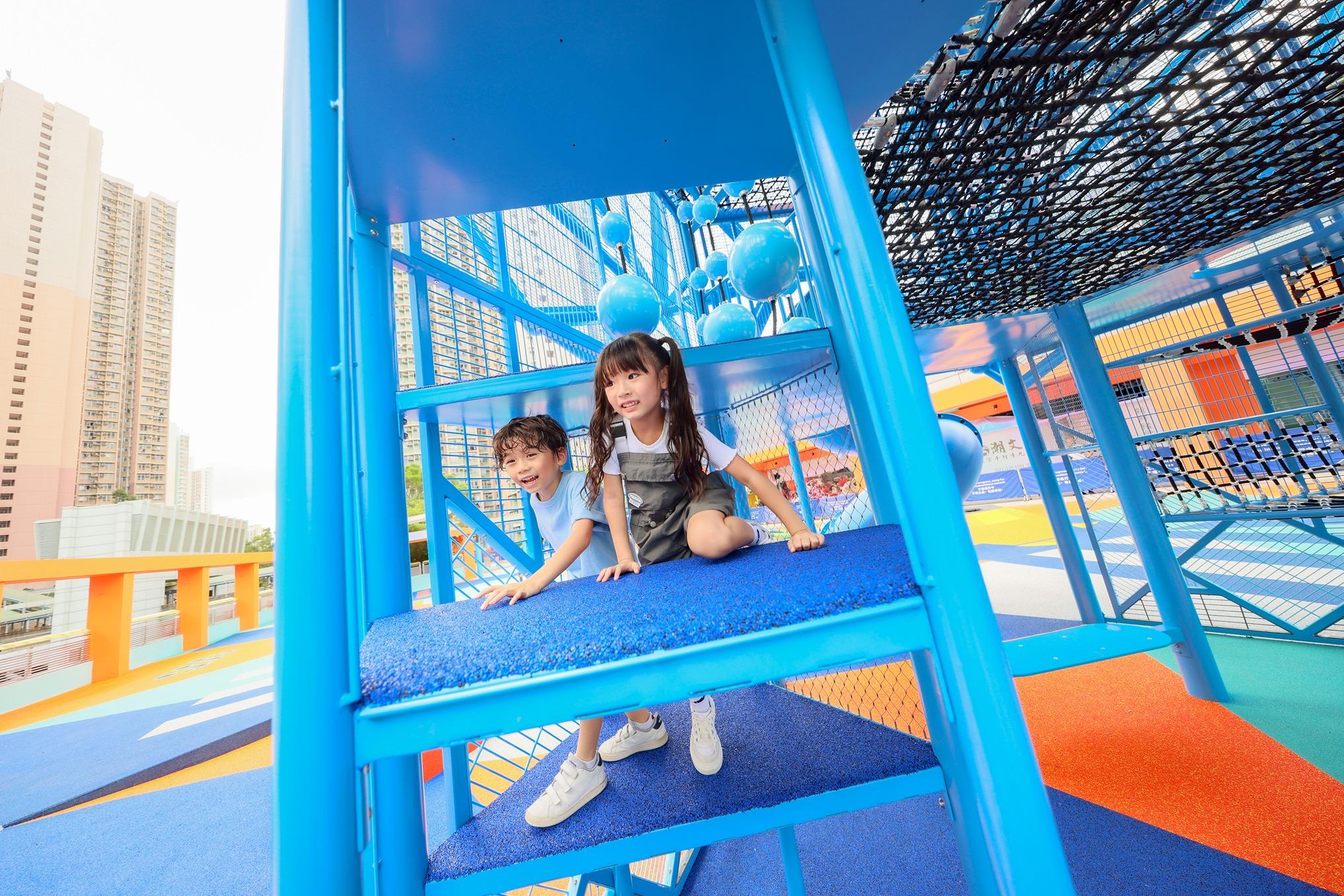 秀茂坪商場的「幾何動樂園」日前開幕,場內提供10大遊樂設施