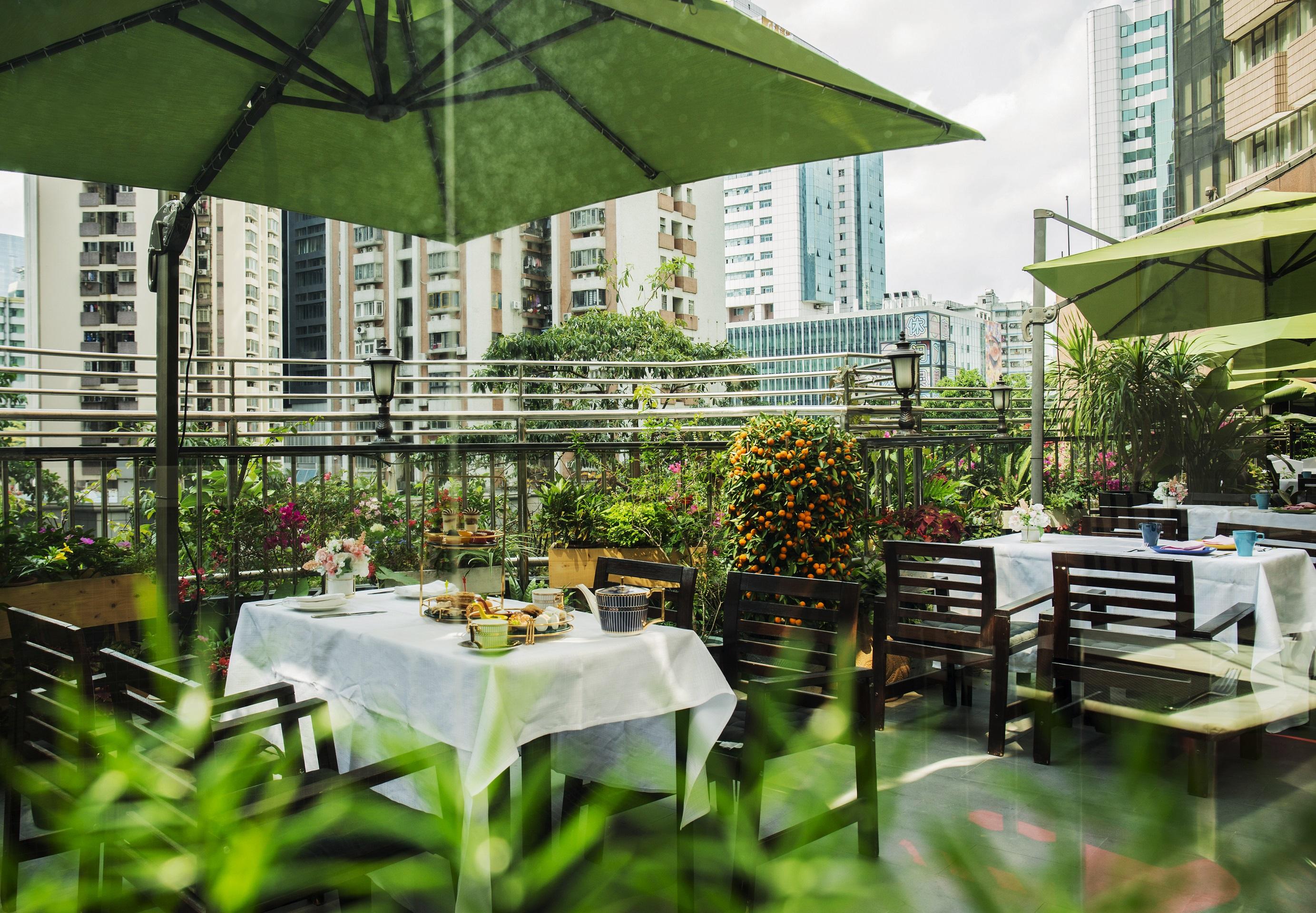 深圳富苑皇冠假日套房酒店