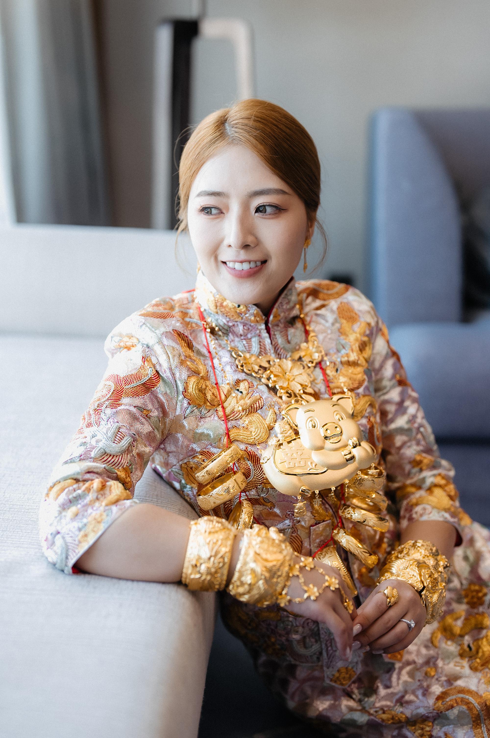 李亦喬戴上流星錘出嫁行頭十足。