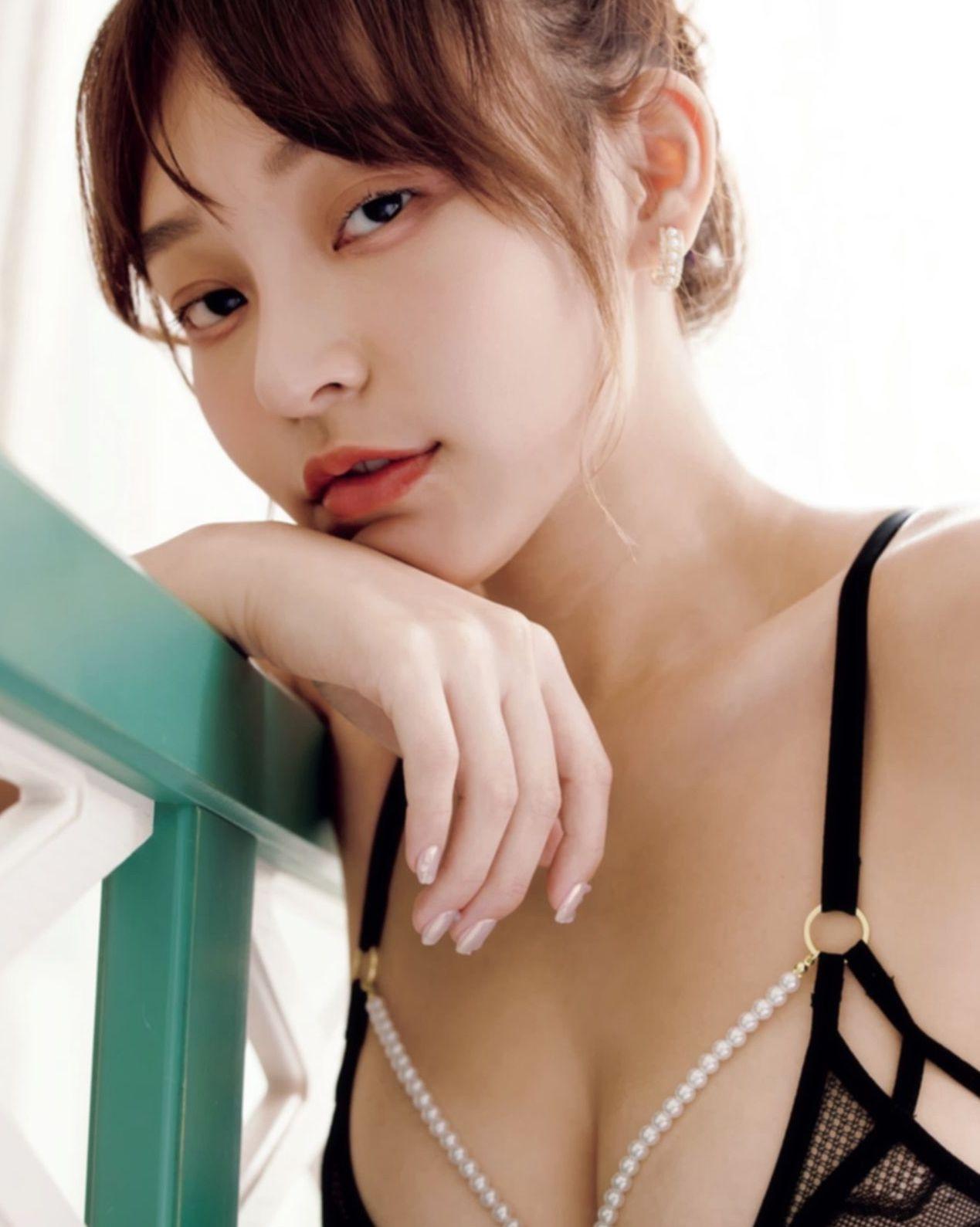 台灣「啦啦隊女神」林襄紅到日本。