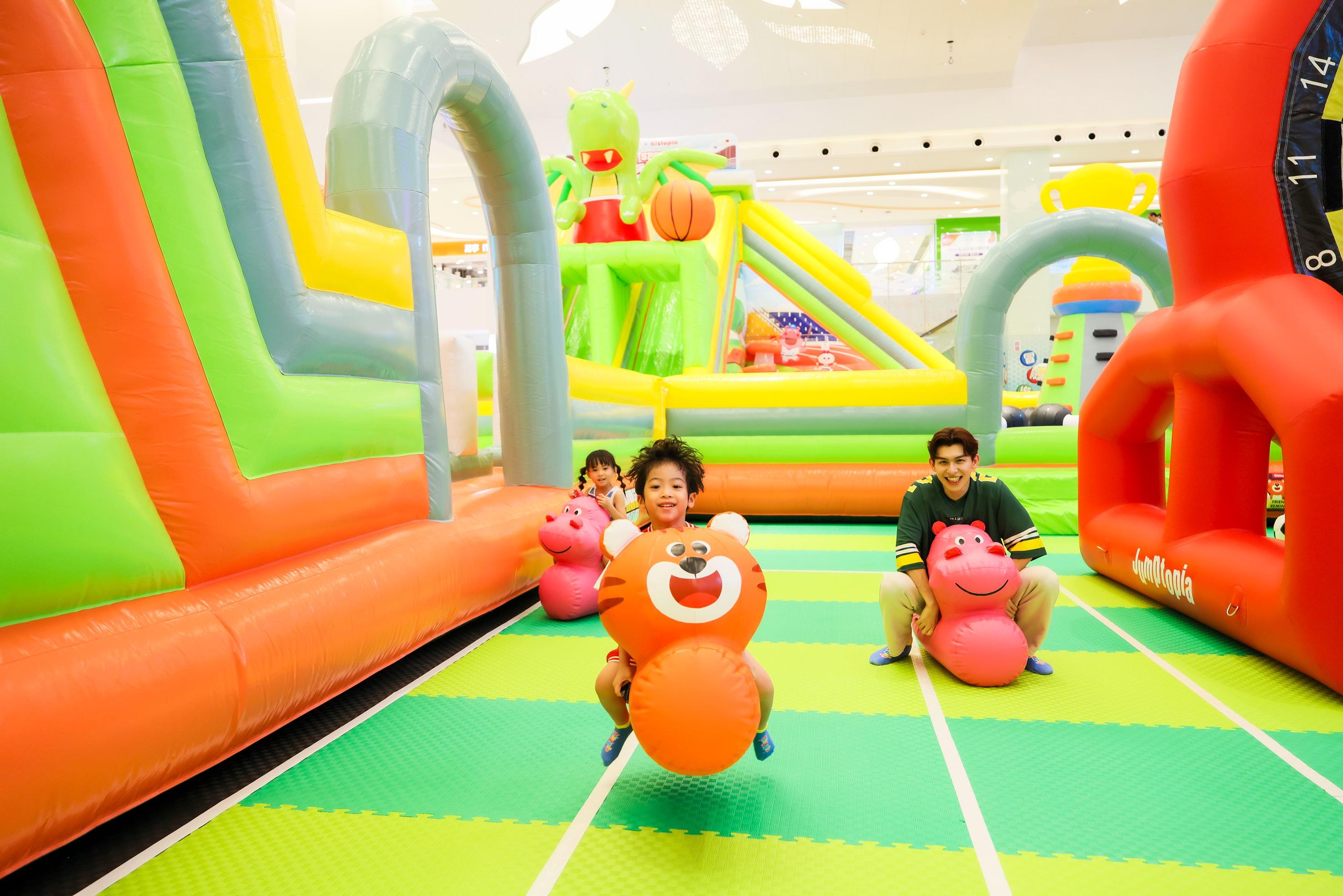 商場充氣城堡|東港城 x Kiztopia
