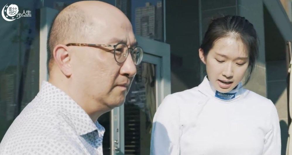 江旻憓曾在2021年接受馬會刊物《駿步人生》訪問,當時的主持便是未來上司譚志源,江旻憓即場指導譚志源打劍。