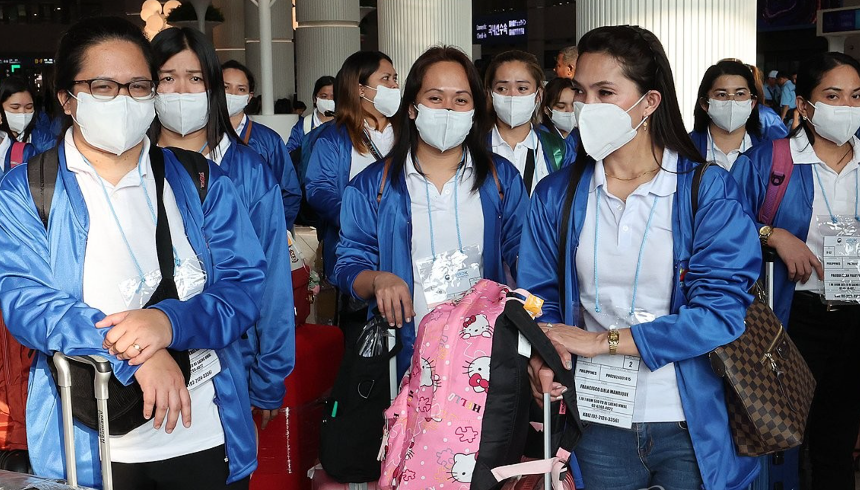 南韓首爾試行引入100名菲律賓家務護理人員,9月3日起為首爾家庭提供半年家政不留宿服務。工資按照南韓最低工資標準支付,每月至少238萬韓圜(約1.3萬港元)。(網上圖片)