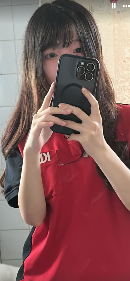 九巴「仙氣女車長」在IG發布工作圖片及動態。(網上圖片)