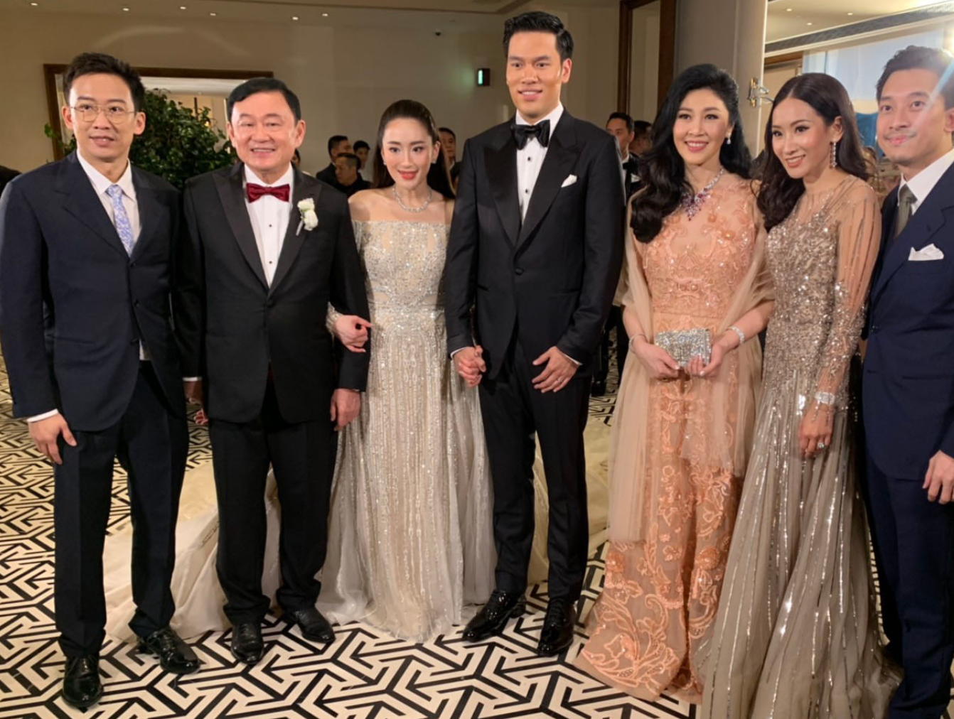 佩通坦與機師丈夫彼多2019年在香港尖沙咀五星級瑰麗酒店舉行豪華婚禮,由當時仍流亡海外的父親他信主持,英祿、烏汶叻公主等近千賓客到賀。(資料圖片)