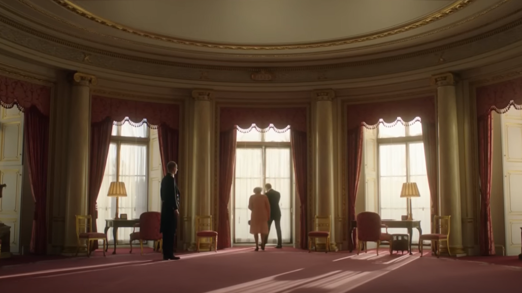 英女王占士邦短片