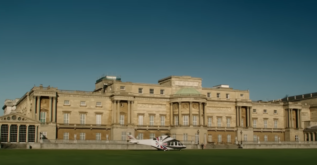 英女王占士邦短片