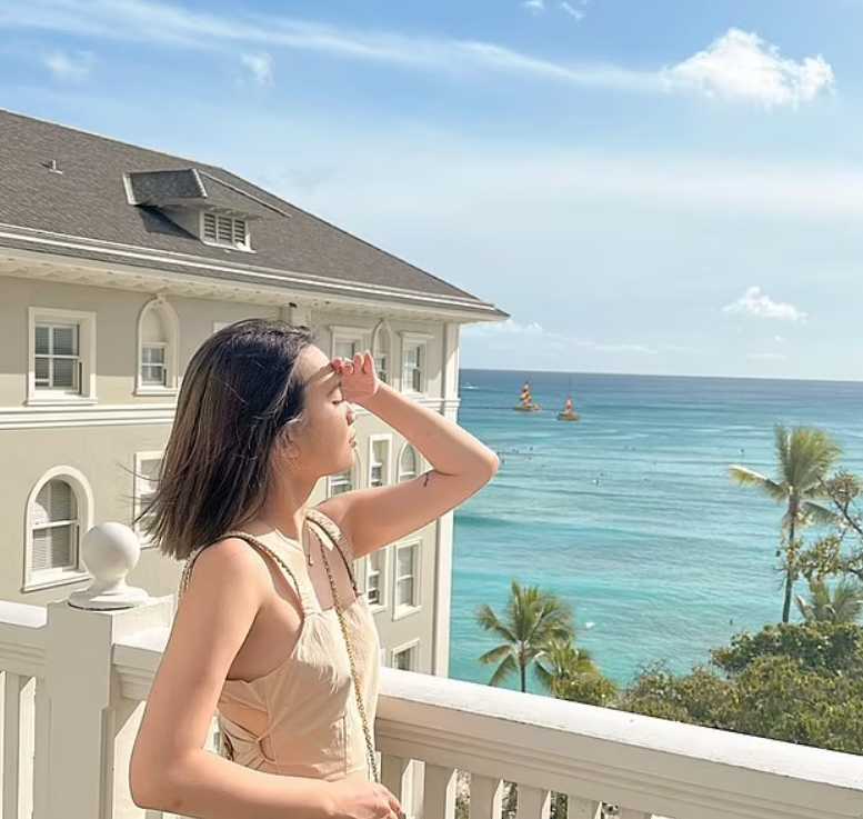 何女在Facebook的照片。(互聯網)