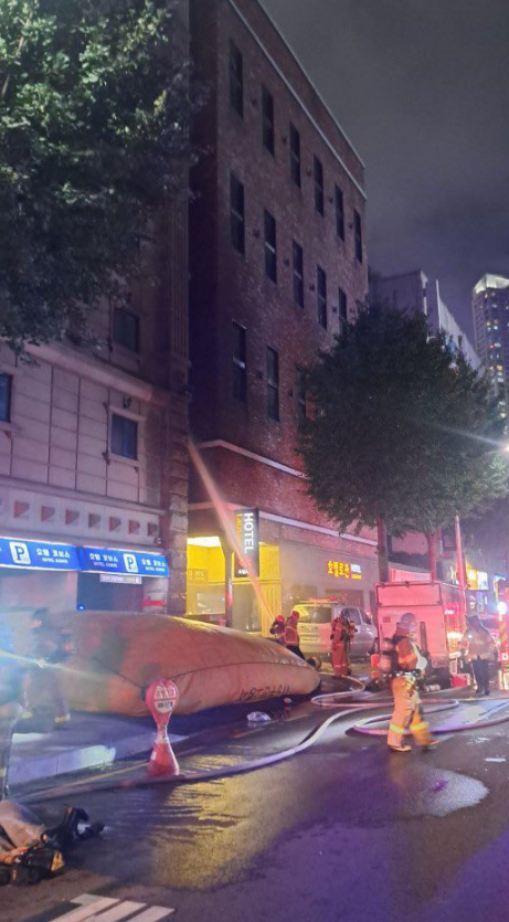 南韓富川酒店大火現場