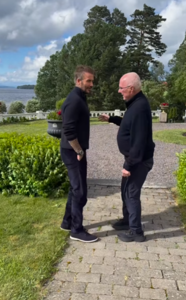 瑞典籍的艾歷臣曾在2001至2006年執教英格蘭,期間提攜「萬人迷」碧咸擔任隊長,後者於社交媒體上載片段悼念這名三獅軍首位外籍主帥,更分享在艾歷臣臨終前,到瑞典探望他的影片