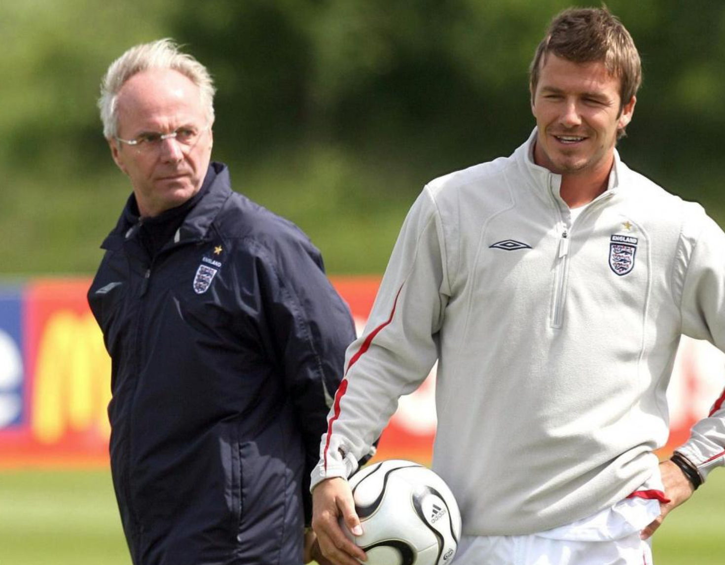 艾歷臣曾在2001至2006年執教英格蘭,期間提攜「萬人迷」碧咸擔任隊長(資料圖片)