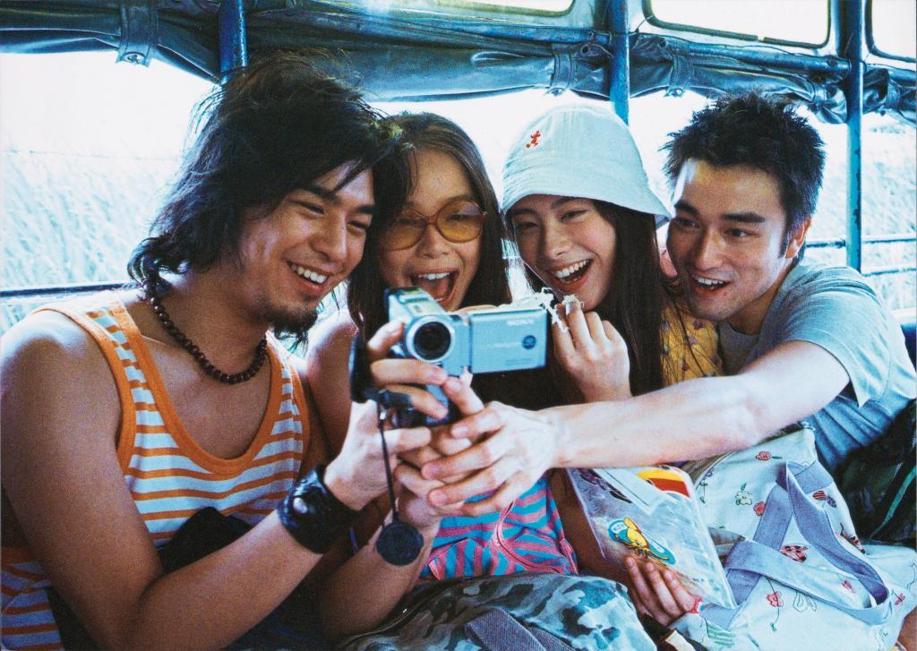 陳柏霖曾夥梁洛施合演《見鬼10》。