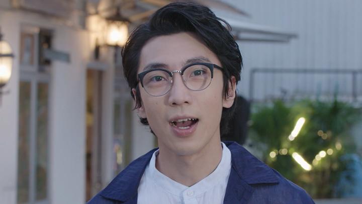 陸永跟徐卓一有同款眼鏡。