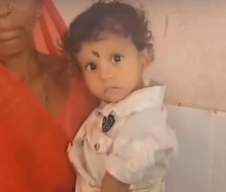 醫護人員表示,男嬰身體非常健康。(X)