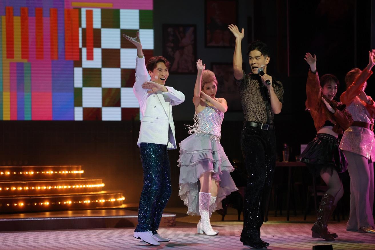 由排練至演出的39日,劍文直言壓力爆煲。