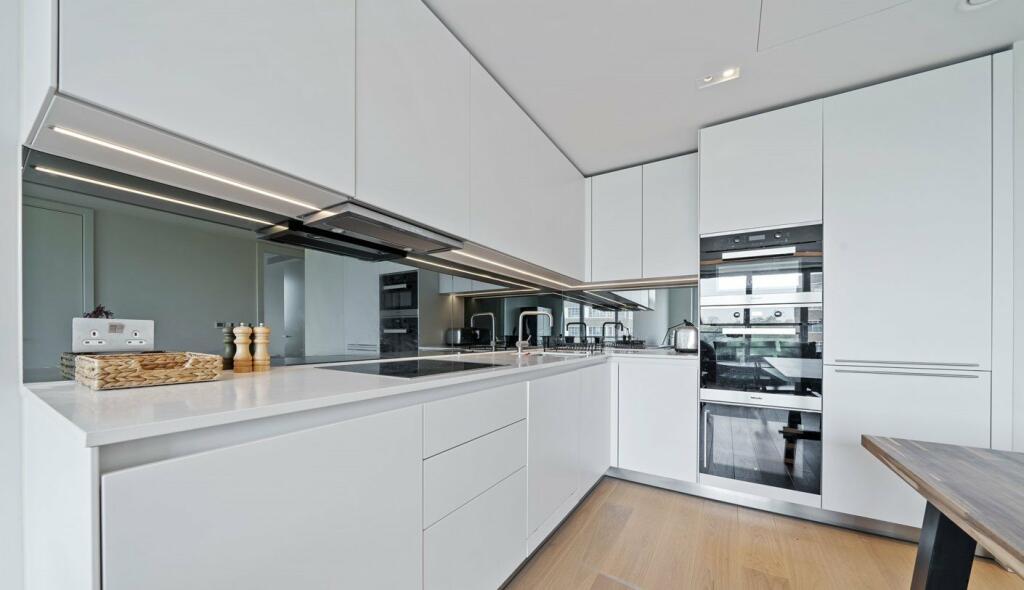 海外樓市|英國租金再破頂 有城市年飆30% 夾租劏房盛行