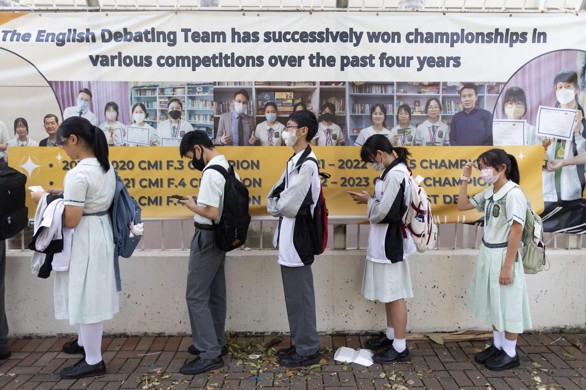 學生津貼2500元|全港中小學及幼稚園下周開學。(資料圖片)