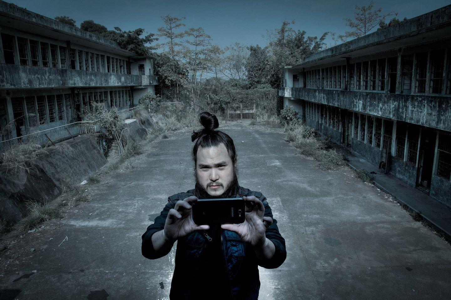 2013年《國家地理頻道》節目《I Wouldn't Go In There》主持人Robert Joe,曾把達德小學選為亞洲十大恐怖地點。