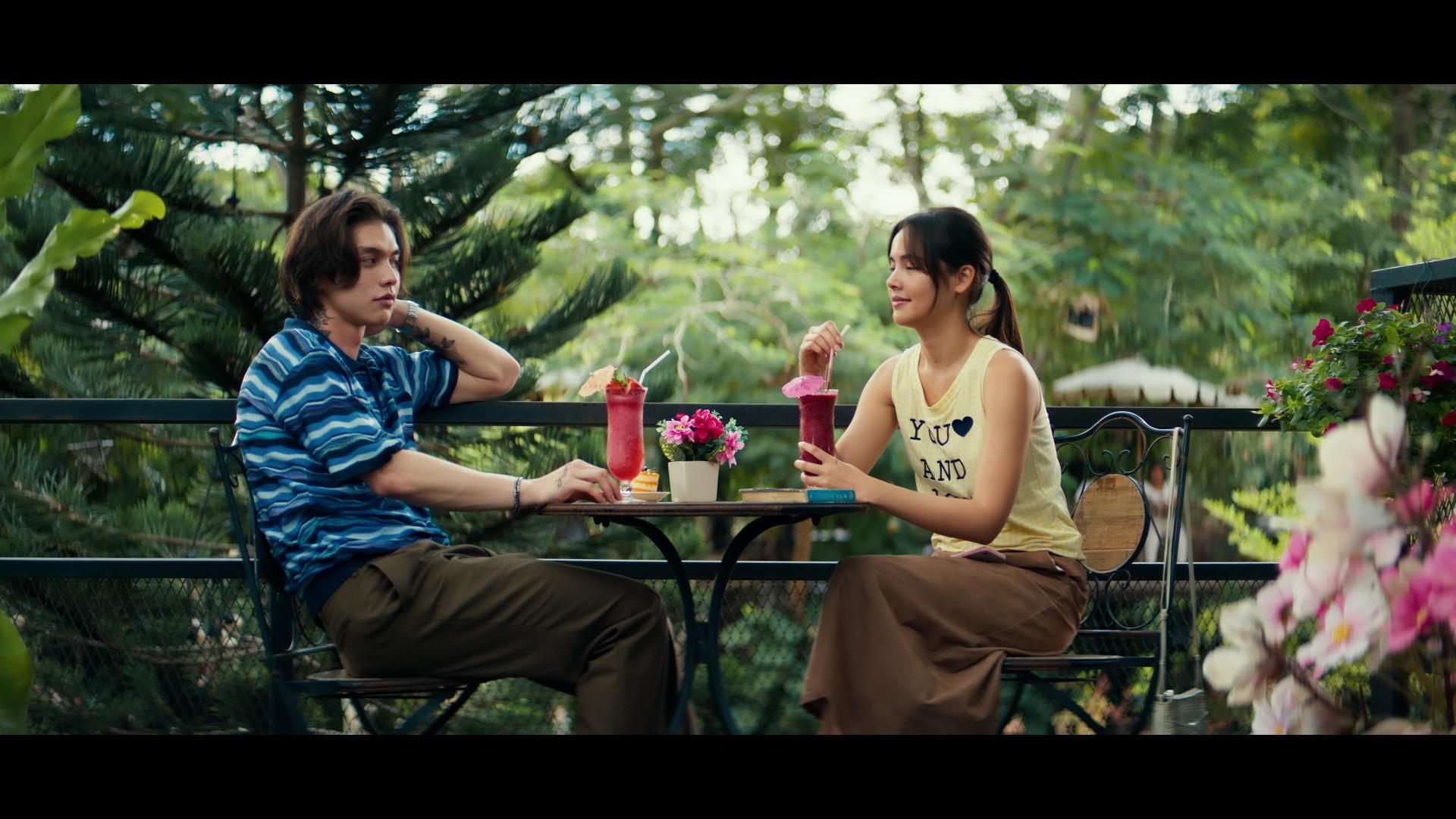 泰國男神Bright與Yaya在《分期付款愛上你》首度合作。