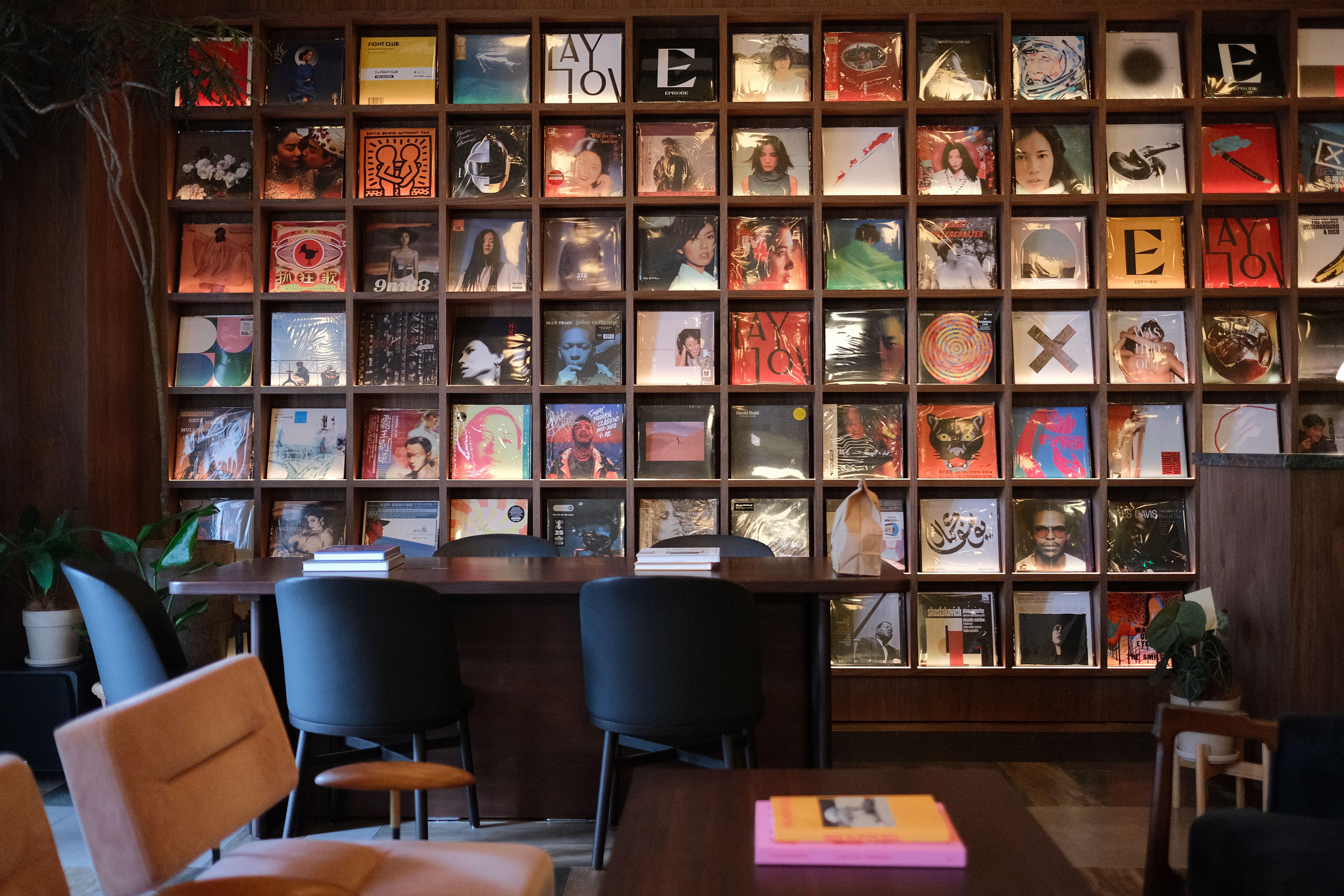 黑膠唱片牆打卡必影!