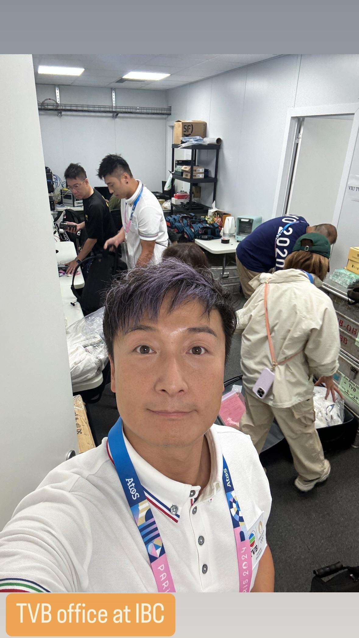 小方每日都好勤力喺社交網Update工作日誌。