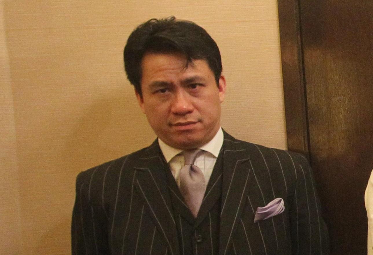 大律師陸偉雄在節目中表示,像女事主的個案,扶起老伯時除了「扶」,應該找多些路人幫忙。(資料圖片)