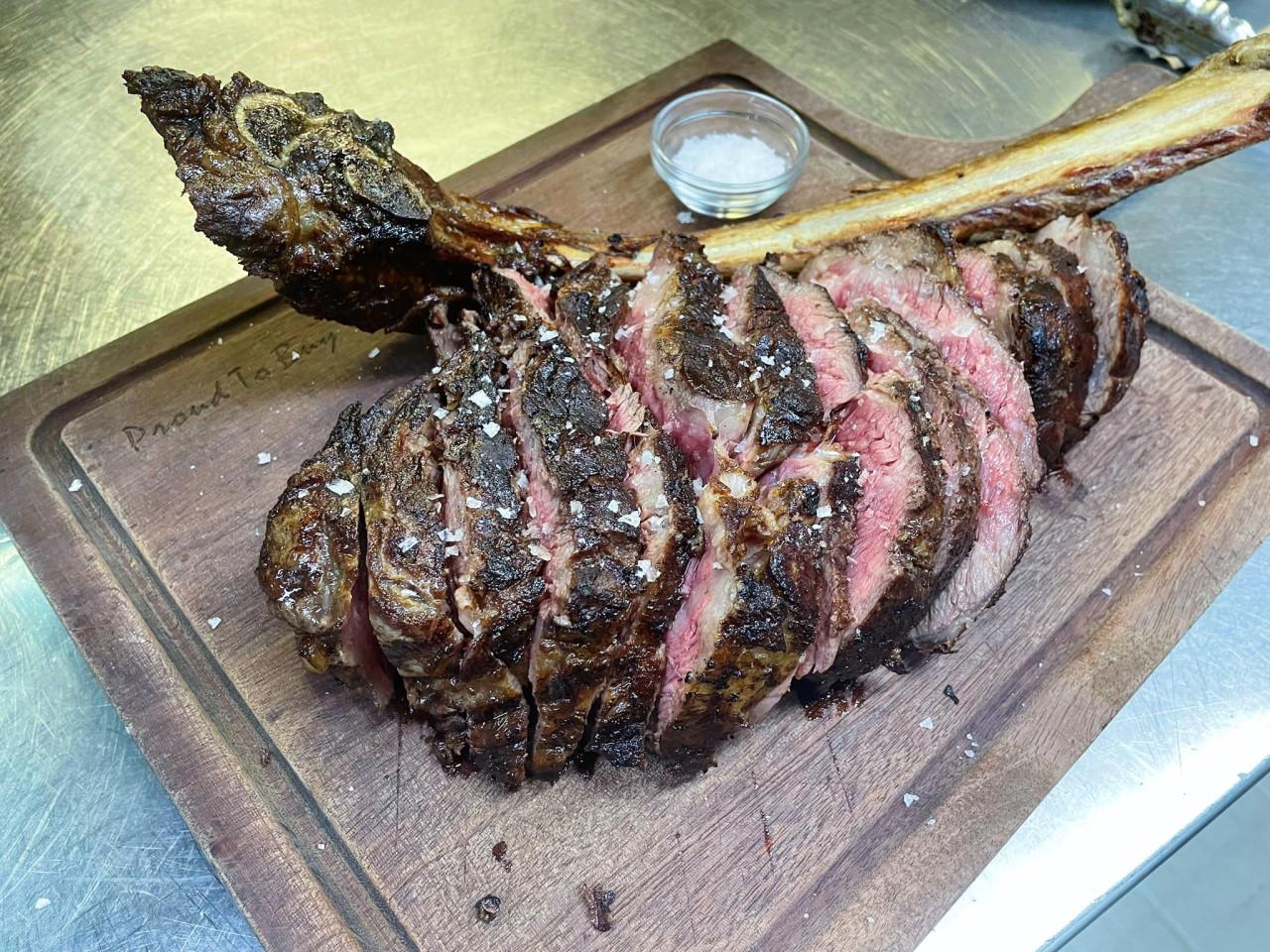 其招牌菜花膠扒遠近馳名,還有斧頭扒等。(Nebraska fb圖)