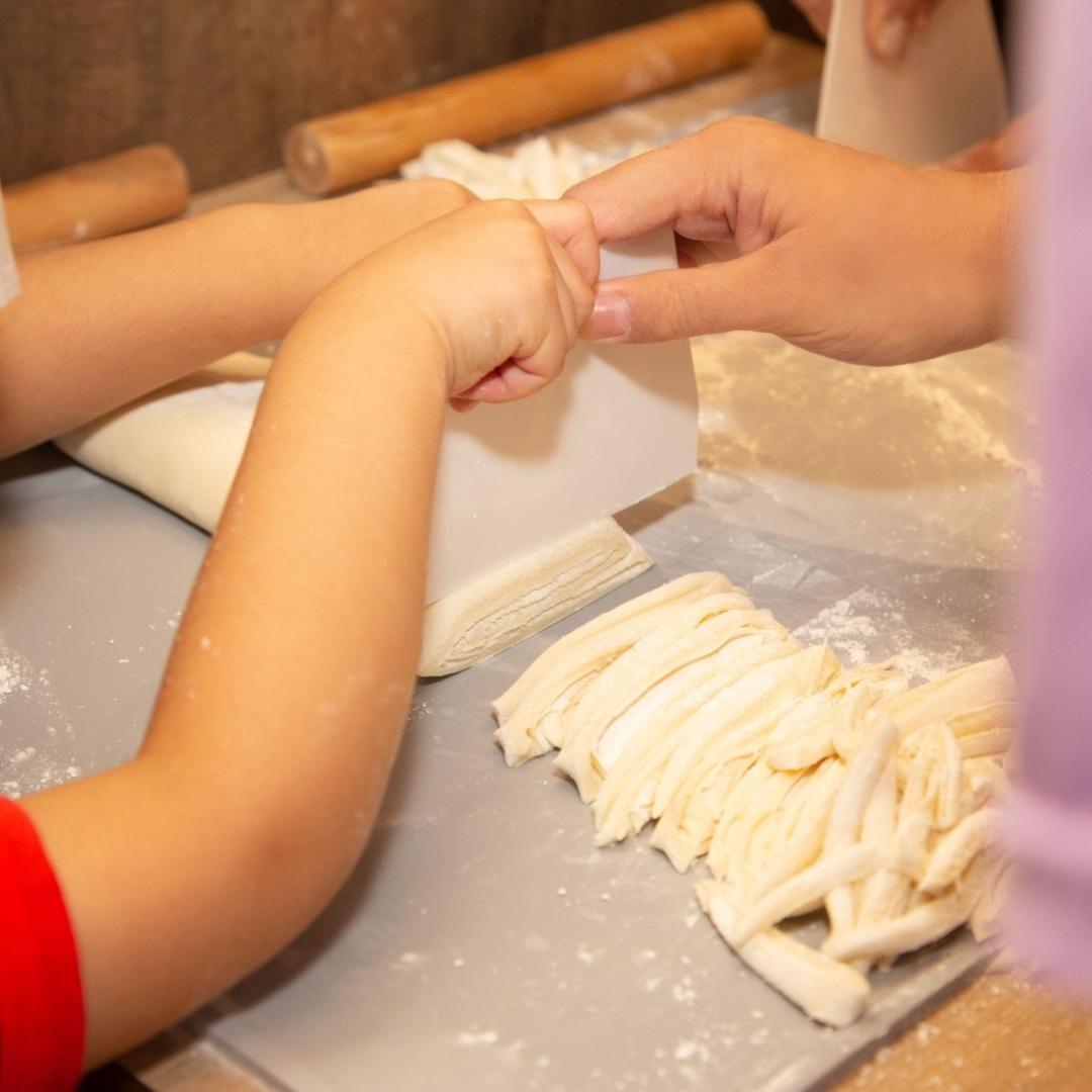 暑假職業體驗活動|烏冬師傅