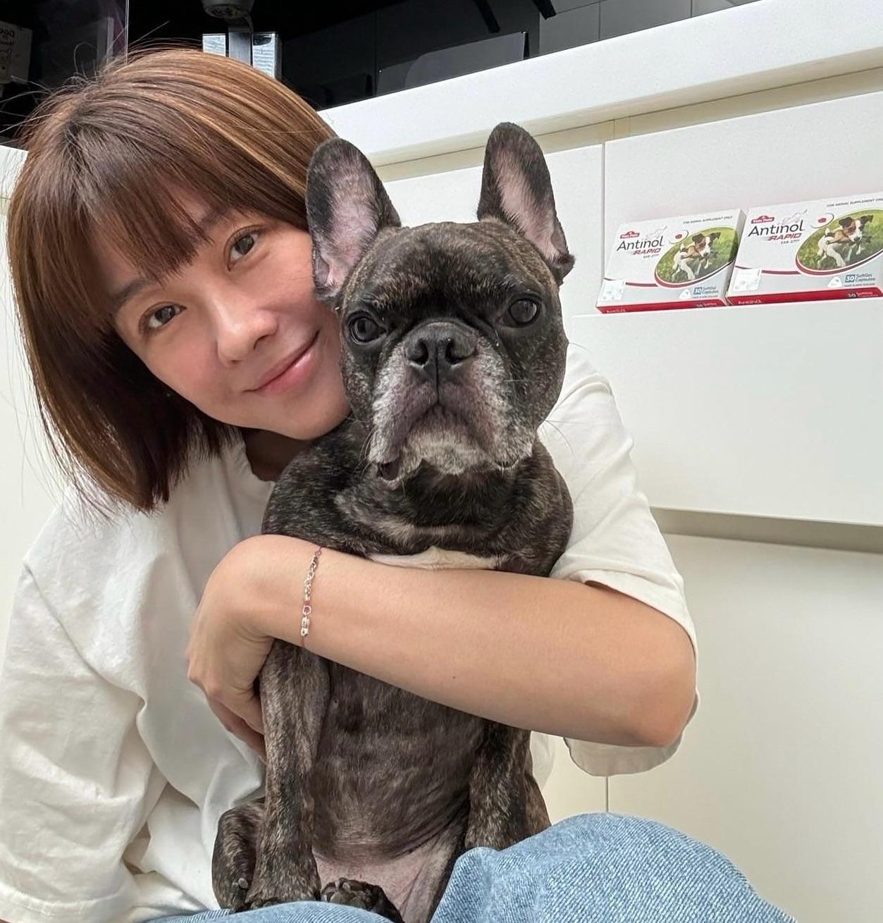 李維維32年前曾與郭富城拍廣告,現在成為「凍齡女神」。(李維維FB)