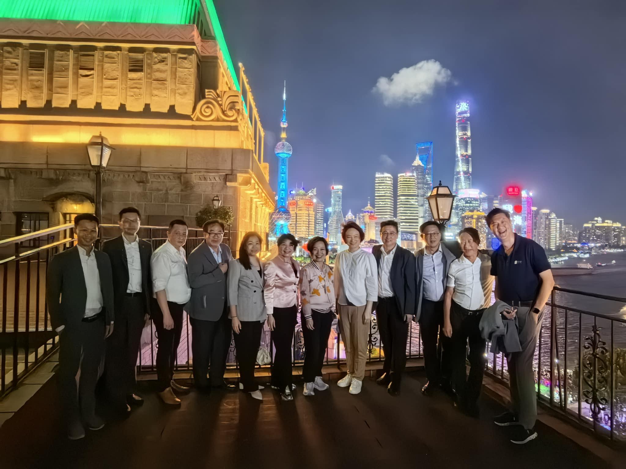 Ray Online|議員參觀《繁花》拍攝地和平飯店 梁美芬叫大家猜總統套房有多貴