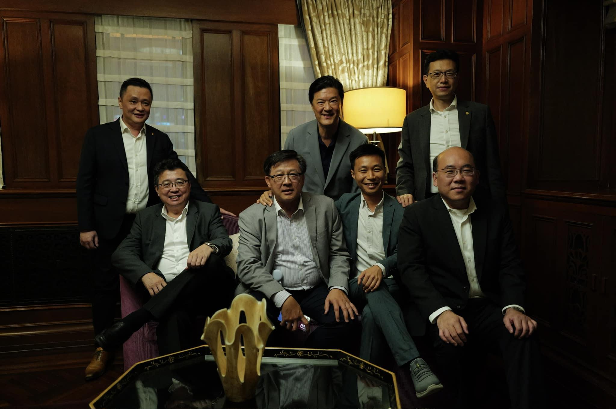 Ray Online|議員參觀《繁花》拍攝地和平飯店 梁美芬叫大家猜總統套房有多貴