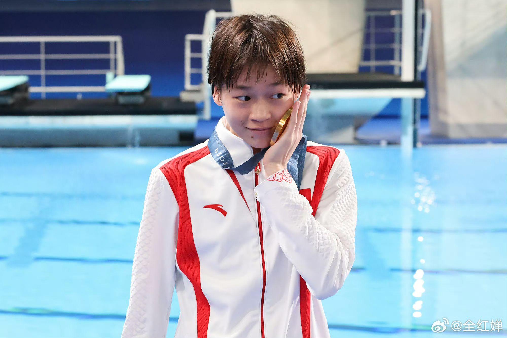 17歲中國跳水金牌選手全紅嬋一舉一動也成網民焦點。
