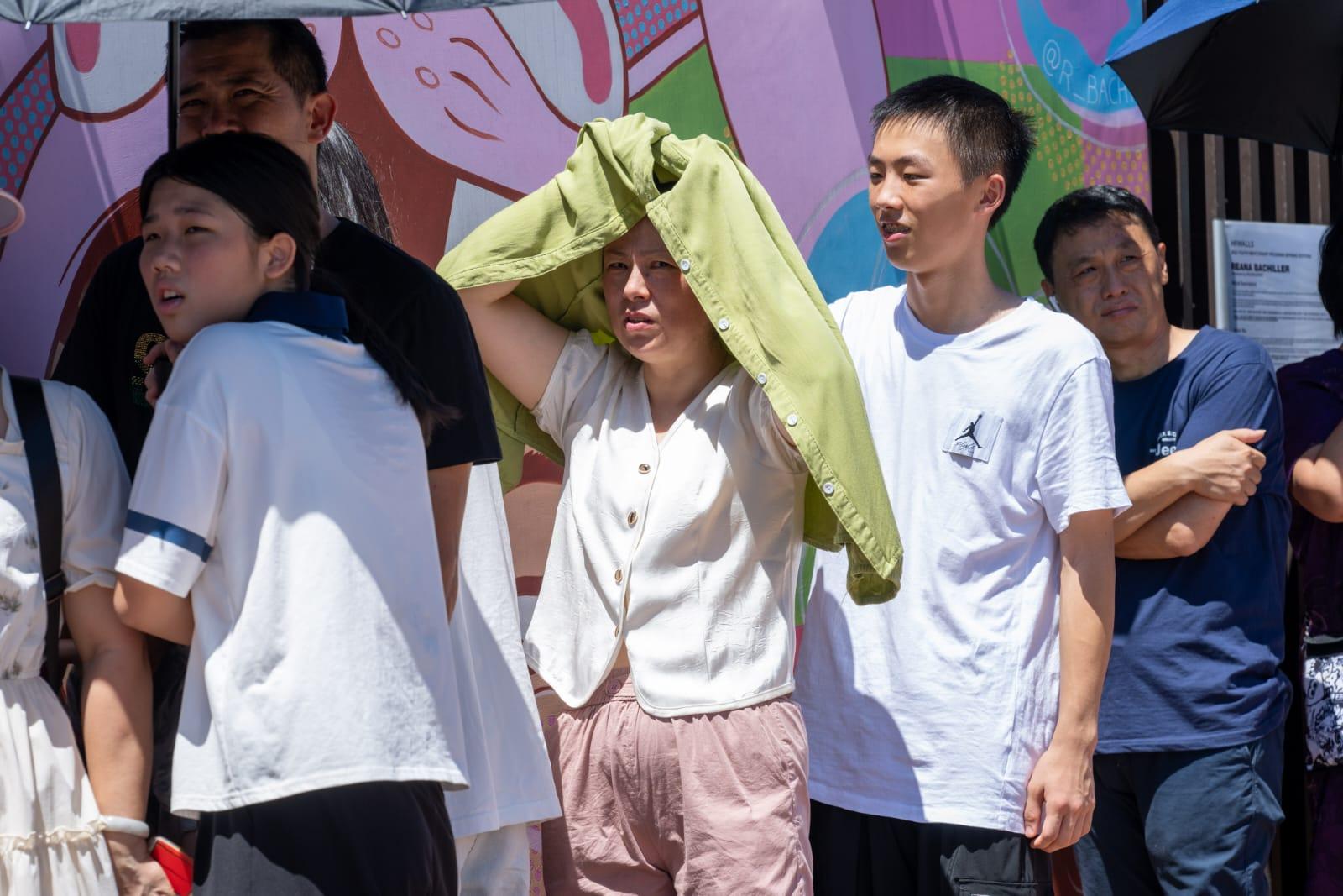 本港天氣炎熱。(陳奕釗攝)