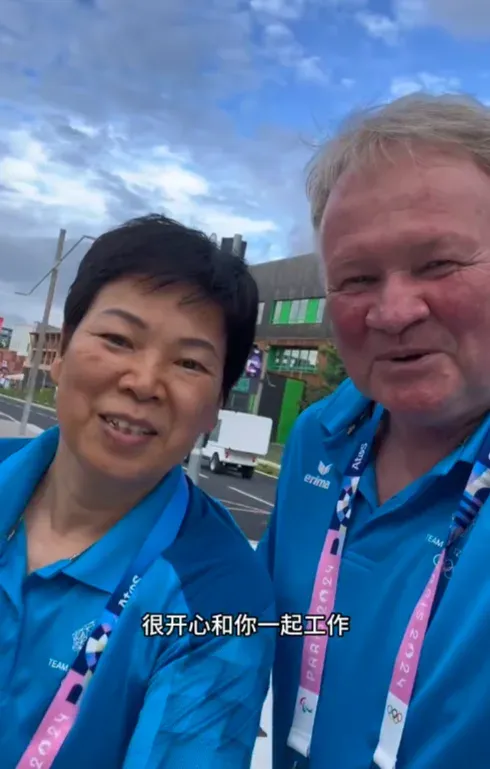 「乒壇嫲嫲」倪夏蓮都玩小紅書 同老公瘋狂放閃 個仔撞樣霍啟剛