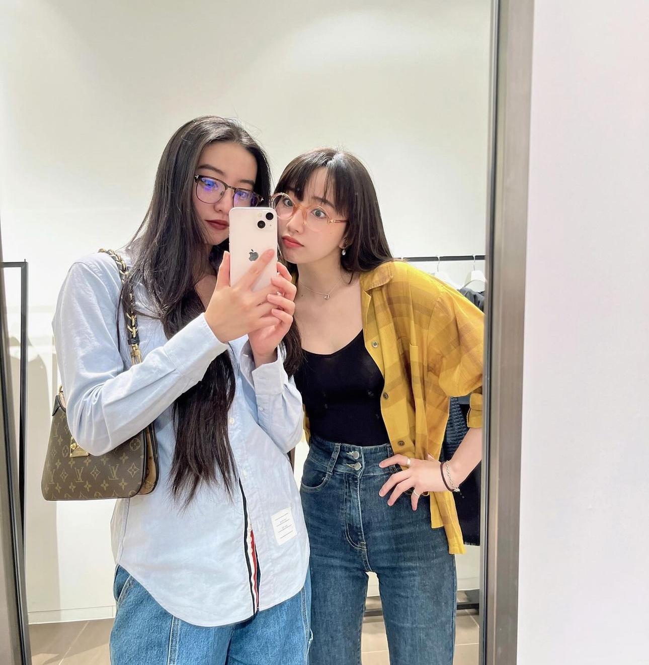 兩個乖女心美、光希未知會否陪同來港。