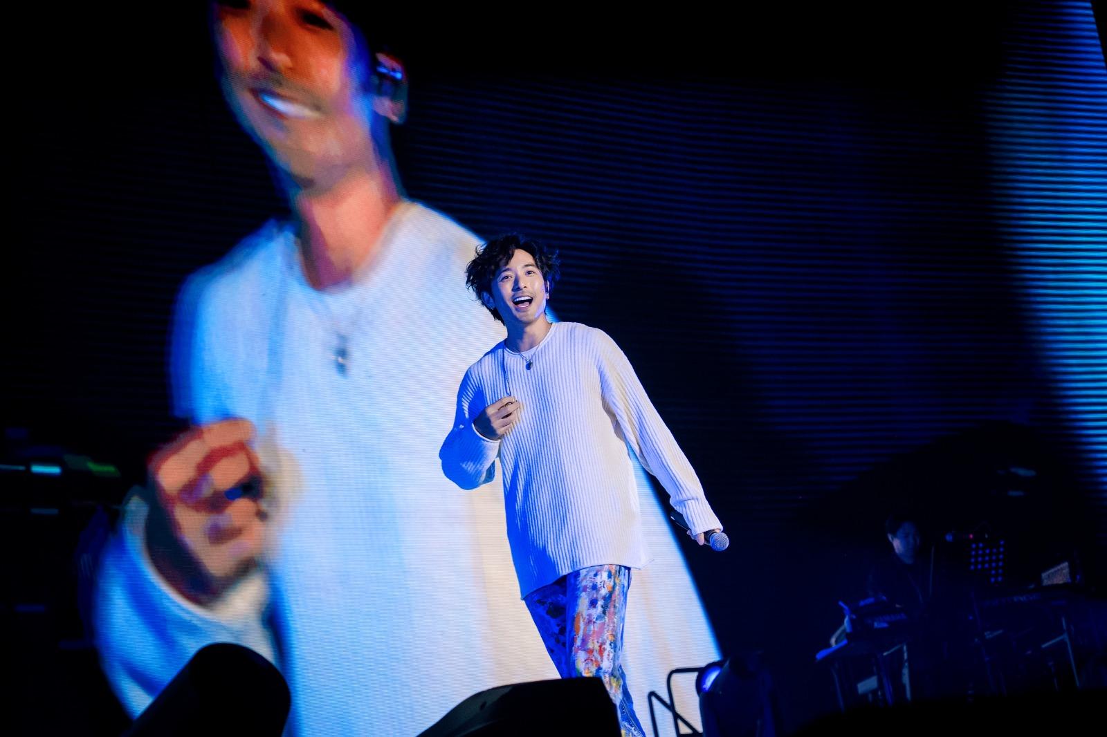 林德信表示當年在Music Bar認識AGA。