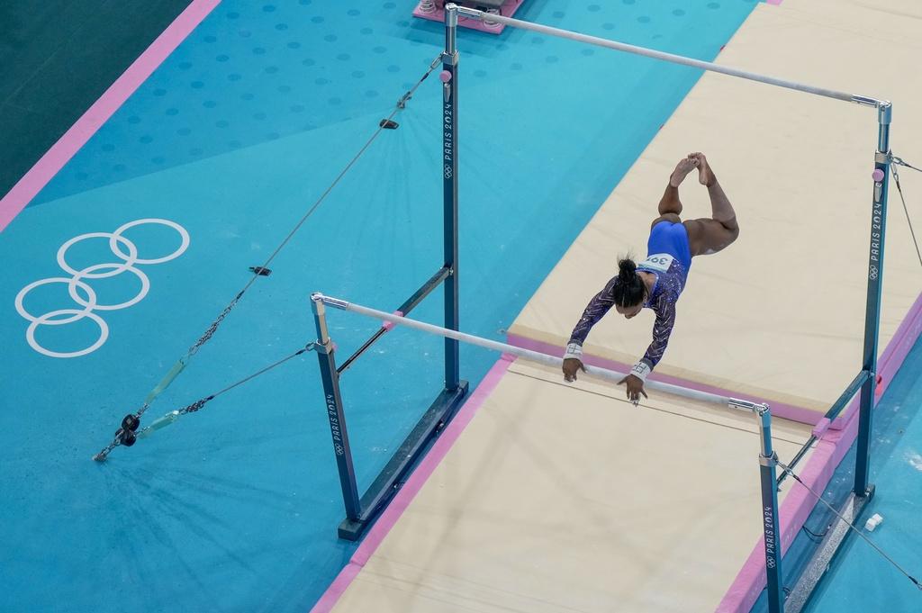 繼2016里約奧運於女子個人全能摘金後,比莉絲事隔八年再度封后。(美聯社)