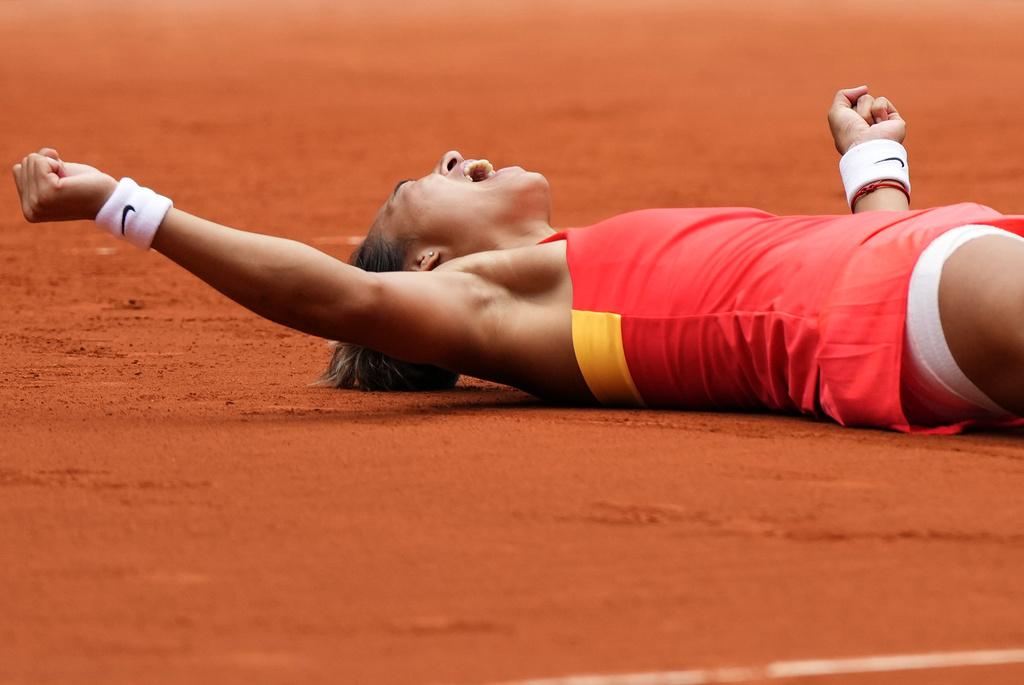 鄭欽文奪得女單金牌。(美聯社)