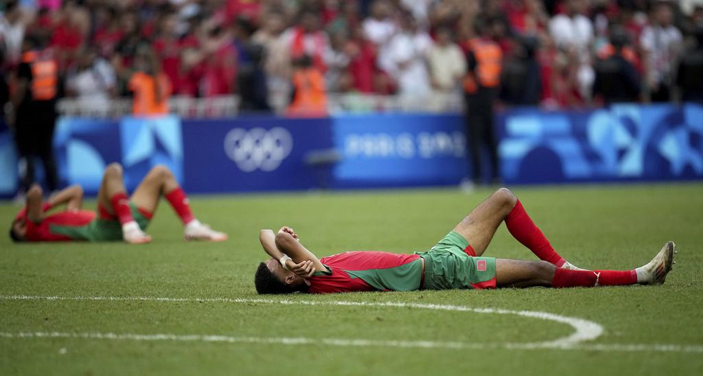 西班牙憑著效力巴塞隆拿的費明盧比斯一入球一助攻,反勝摩洛哥晉身決賽。(美聯社)