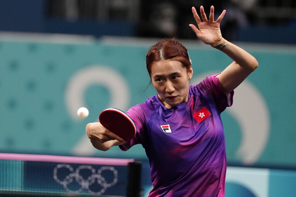 朱成竹及杜凱琹於第二、三局單打賽事,都在大好機會下不敵對手。(美聯社)