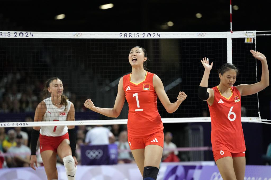 巴黎奧運|中國女排力戰5局負土耳其8強止步。(路透社)