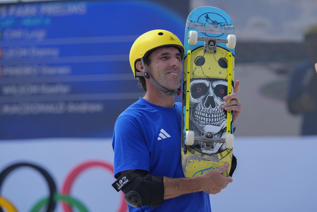 安迪麥當奴雖然未能晉身決賽,但全場觀眾亦為之而喝采。(美聯社)