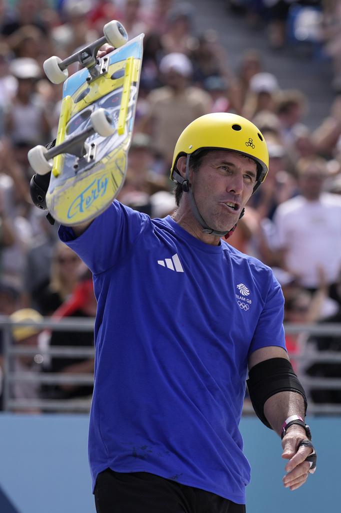 安迪麥當奴雖然未能晉身決賽,但全場觀眾亦為之而喝采。(美聯社)