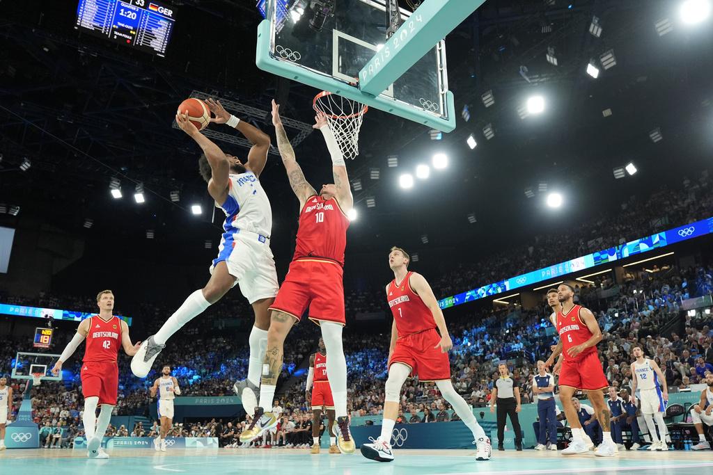 法國於四強險勝德國四分,晉身決賽。(美聯社)